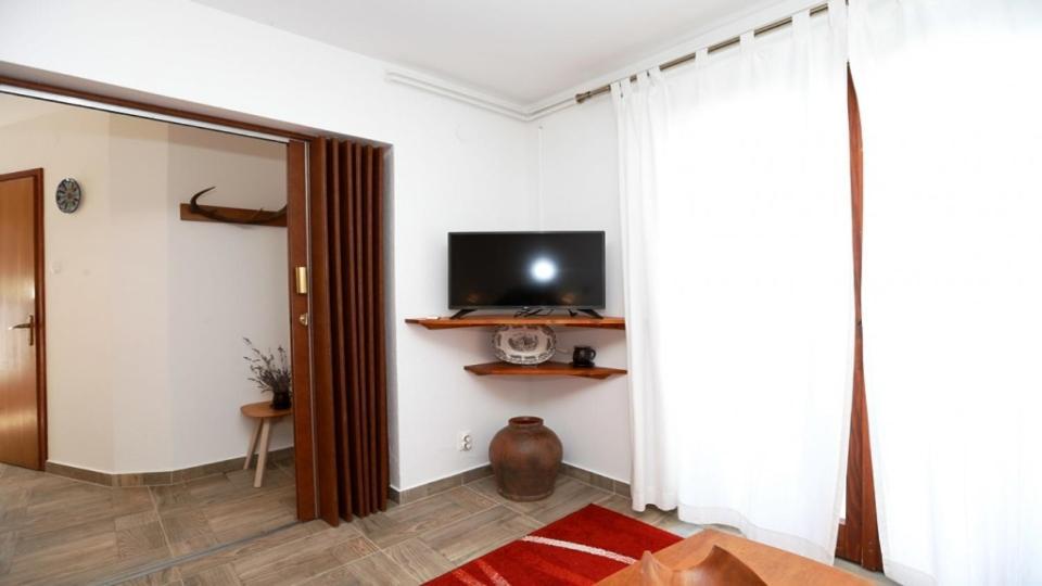 Apartment Vesna With Terrace باشْكا المظهر الخارجي الصورة