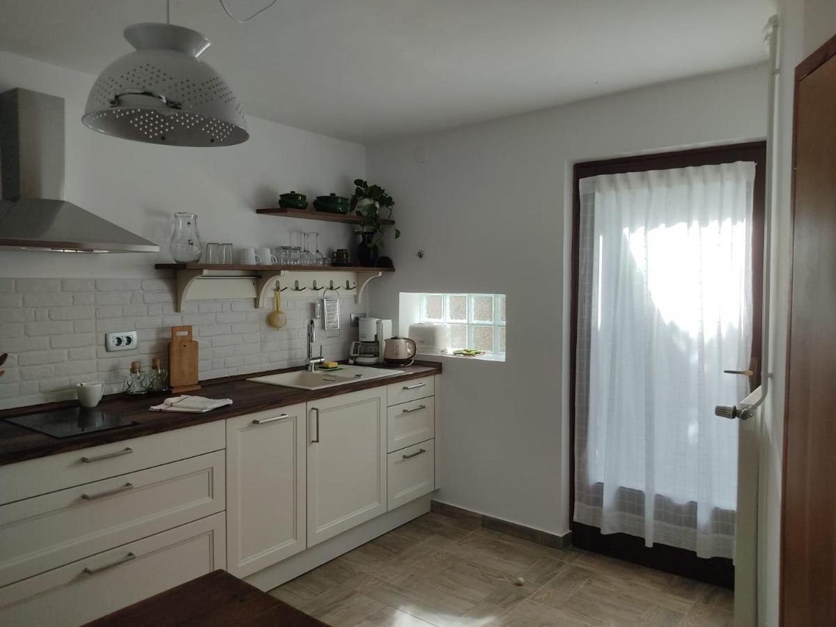 Apartment Vesna With Terrace باشْكا المظهر الخارجي الصورة