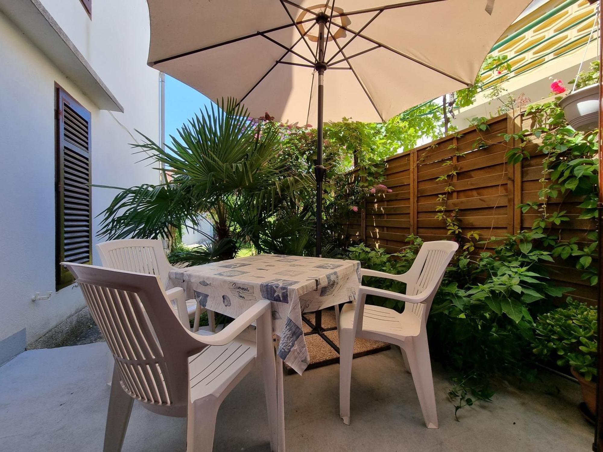 Apartment Vesna With Terrace باشْكا المظهر الخارجي الصورة